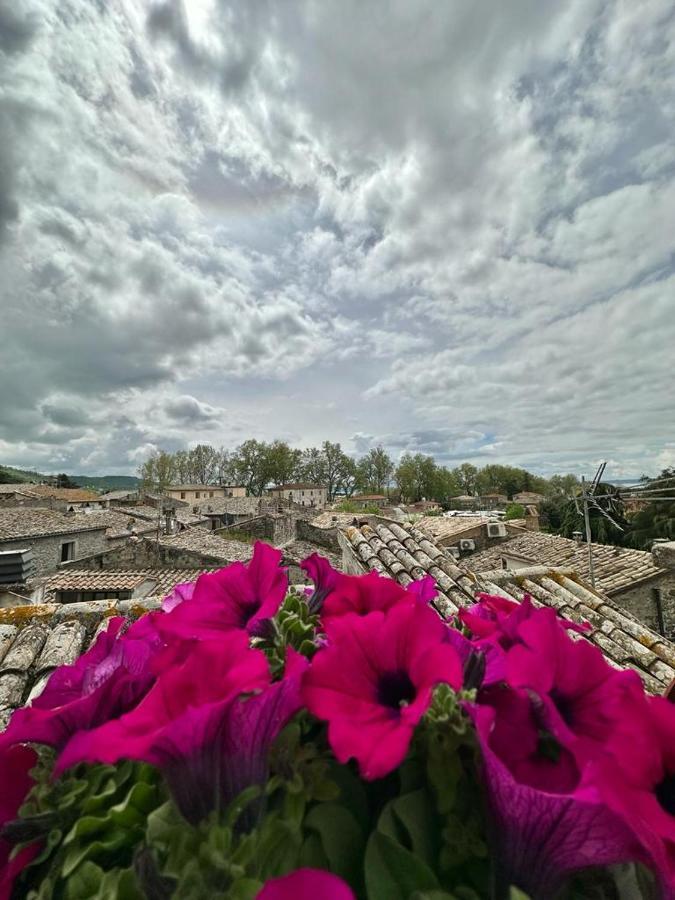 Pensione Italia Bolsena Esterno foto